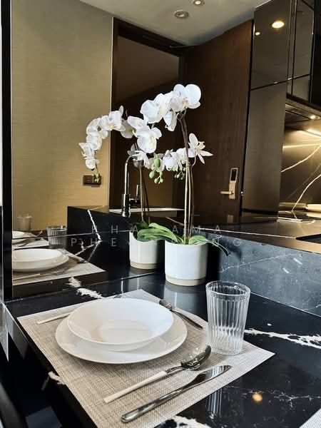 The Esse Sukhumvit 36, Bangkok, Soi Sukhumvit 36, Sukhumvit Road, Phra Kanong, Khlong Toei, Bangkok, 1 Bedroom, 39 sqm, Condo For Rent, by Phasama Pheunpong, 500206632 - DDproperty.com