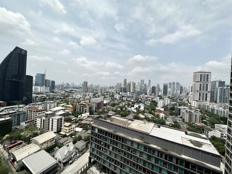 The Esse Sukhumvit 36, Bangkok, Soi Sukhumvit 36, Sukhumvit Road, Phra Kanong, Khlong Toei, Bangkok, 1 Bedroom, 39 sqm, Condo For Rent, by Phasama Pheunpong, 500206632 - DDproperty.com