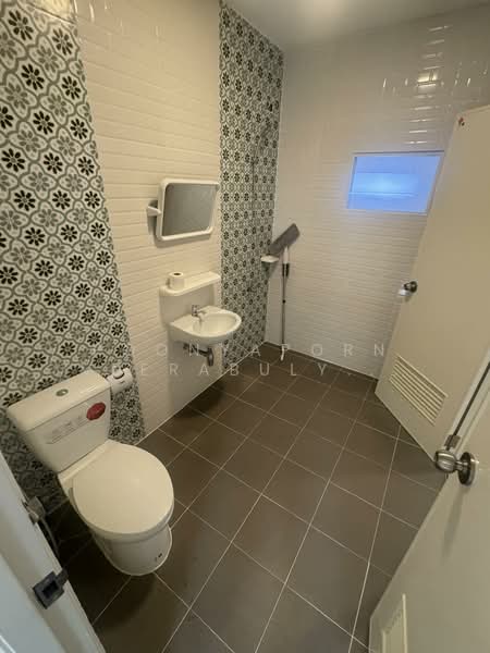 ทาวน์เฮ้าส์ : บัวทองธานีพาร์ค, นนทบุรี, กาญจนาภิเษก, บางบัวทอง, บางบัวทอง, นนทบุรี, 128 ตร.ม., ทาวน์เฮ้าส์ ขาย, โดย Poonyaporn Veerabulyarit, 500206659 - DDproperty.com