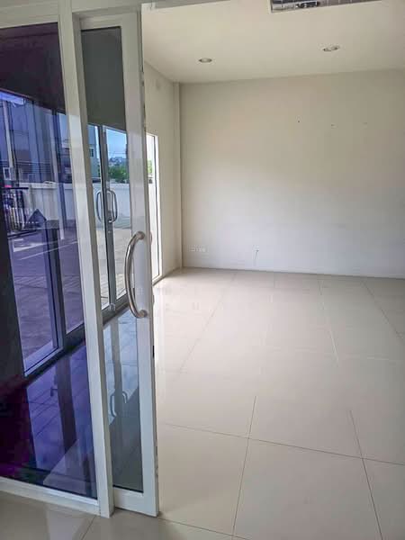 โกดัง บางนา-ตราด53, Samut Prakan, Bang Kaeo, Bang Plee, Samut Prakan, , 650 sqm, Warehouse/Factory For Sale, by อดิเทพ ภระมรทัต, 500206661 - DDproperty.com