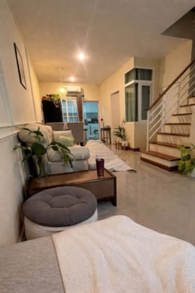 For Rent - Golden Town Sathorn, Bangkok