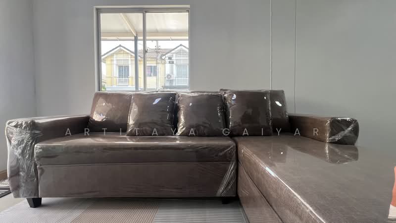 Pruksa Ville 46/1 Rangsit-Klong 3, Pathum Thani, Rangsit-Khlong 3 Road, Khlong Sam, Khlong Luang, Pathum Thani, 3 Bedrooms, 120 sqm, Townhouse For Sale, by Artitaya Gaiyar, 500206676 - DDproperty.com