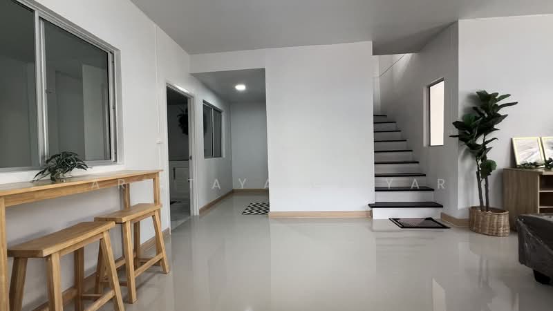 Pruksa Ville 46/1 Rangsit-Klong 3, Pathum Thani, Rangsit-Khlong 3 Road, Khlong Sam, Khlong Luang, Pathum Thani, 3 Bedrooms, 120 sqm, Townhouse For Sale, by Artitaya Gaiyar, 500206676 - DDproperty.com