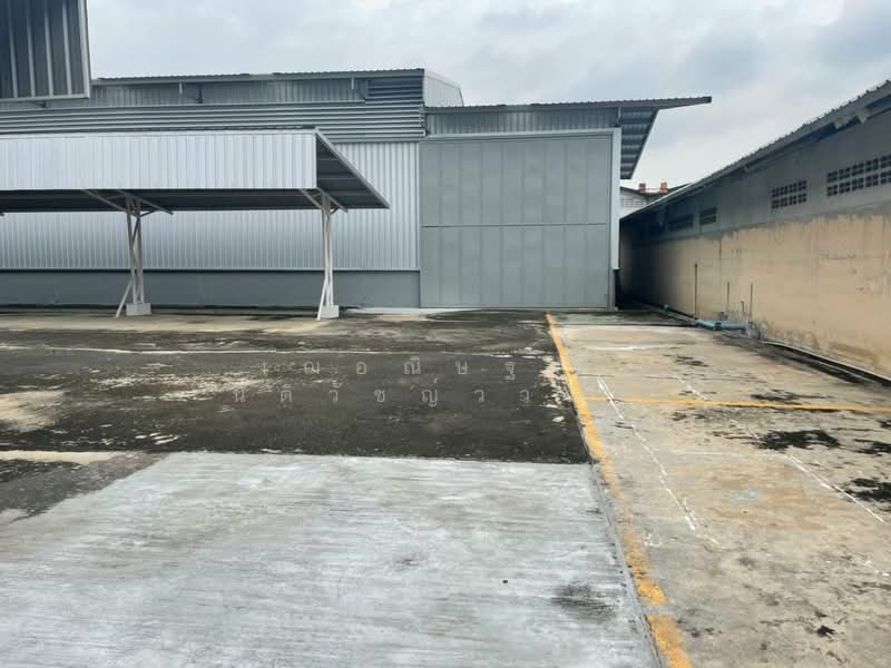 โกดังให้เช่าพหลโยธิน 76 ใกล้เซียร์รังสิต ใกล้ตลาดสี่มุมเมือง เนื้อที่ 1ไร่ เข้าจากปากซอยเพียง 300ม., Pathum Thani, Khu Khot, Lam Luk Ka, Pathum Thani, , 1,000 sqm, Warehouse/Factory For Rent, by เฌอณิษฐา  นิติวัชญ์วาณิช, 500206699 - DDproperty.com