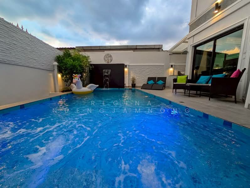 Villa Bella, Chon Buri (Pattaya), Bang Lamung, Bang Lamung (Pattaya), Chon Buri (Pattaya), 5 Bedrooms, 236 sqm, Villa For Sale, by Regina Nuengjamnong, 500206702 - DDproperty.com