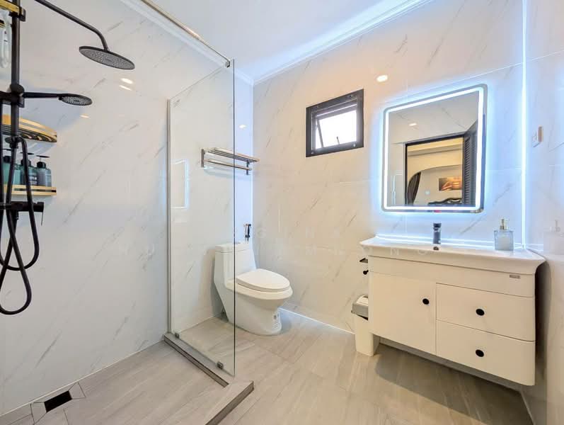 Villa Bella, Chon Buri (Pattaya), Bang Lamung, Bang Lamung (Pattaya), Chon Buri (Pattaya), 5 Bedrooms, 236 sqm, Villa For Sale, by Regina Nuengjamnong, 500206702 - DDproperty.com