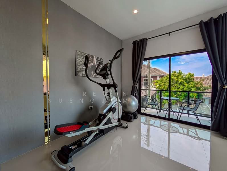 Villa Bella, Chon Buri (Pattaya), Bang Lamung, Bang Lamung (Pattaya), Chon Buri (Pattaya), 5 Bedrooms, 236 sqm, Villa For Sale, by Regina Nuengjamnong, 500206702 - DDproperty.com