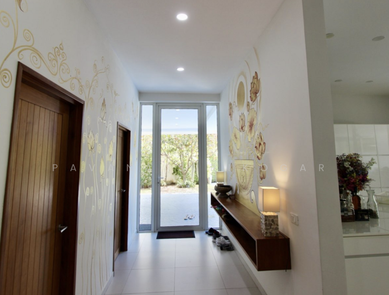 3-BR Villa, Prachuap Khiri Khan, Thap Tai, Hua Hin, Prachuap Khiri Khan, 3 Bedrooms, 300 sqm, Villa For Sale, by Pavana Sirikogar, 500206718 - DDproperty.com