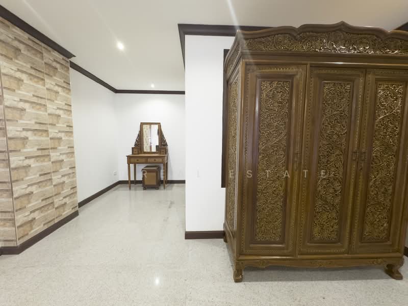 Royal Hill Resort : รอยัล ฮิลล์ รีสอร์ท, ชลบุรี, 154 ถ.ทัพพระยา, หนองปรือ, บางละมุง, ชลบุรี, 139 ตร.ม., คอนโด ขาย, โดย PLC real estate, 500206720 - DDproperty.com