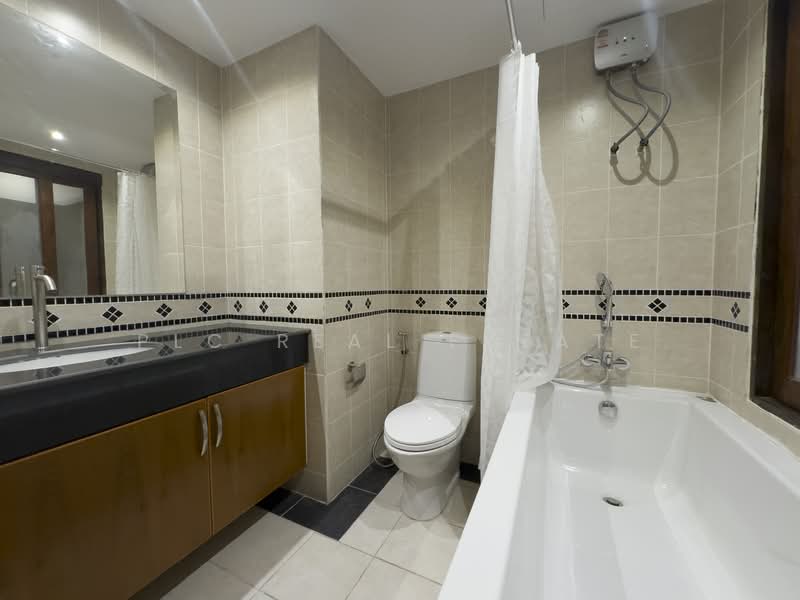 Royal Hill Resort : รอยัล ฮิลล์ รีสอร์ท, ชลบุรี, 154 ถ.ทัพพระยา, หนองปรือ, บางละมุง, ชลบุรี, 139 ตร.ม., คอนโด ขาย, โดย PLC real estate, 500206720 - DDproperty.com