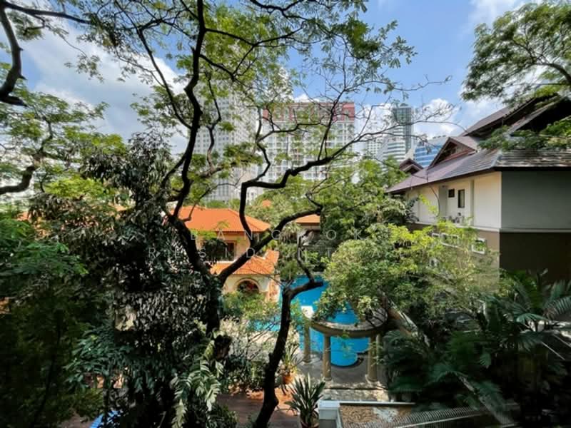 Domus 16, Bangkok, 19 Soi Sukhumvit 16, Khlong Toei, Khlong Toei, Bangkok, 3 Bedrooms, 250 sqm, Condo For Rent, by Bangkok Residential, 500206725 - DDproperty.com
