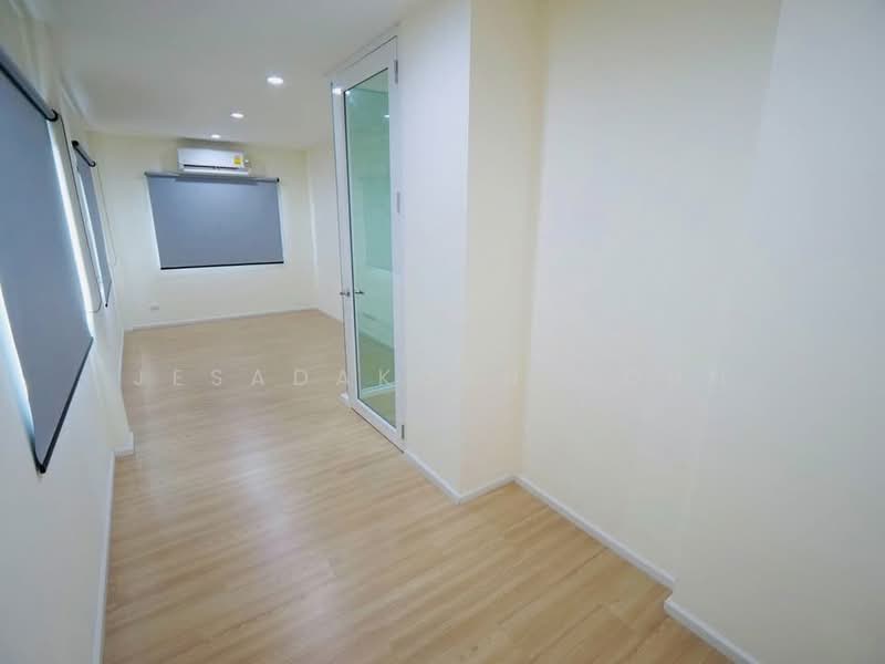 Baan Klang Muang The Edition Rama 9-Onnut, Bangkok, Highway No. 7 Parallel Route, Prawet, Prawet, Bangkok, 3 Bedrooms, 263 sqm, Single Detached House For Sale, by Jesadakorn Cohn, 500206726 - DDproperty.com