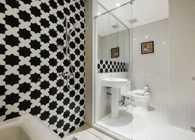 AGUSTON Sukhumvit 22, Bangkok, 140 Sukhumvit Road, Khlong Toei, Khlong Toei, Bangkok, 1 Bedroom, 53 sqm, Condo For Sale, by Jesadakorn Cohn, 500206729 - DDproperty.com