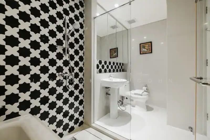 AGUSTON Sukhumvit 22, Bangkok, 140 Sukhumvit Road, Khlong Toei, Khlong Toei, Bangkok, 1 Bedroom, 53 sqm, Condo For Sale, by Jesadakorn Cohn, 500206729 - DDproperty.com