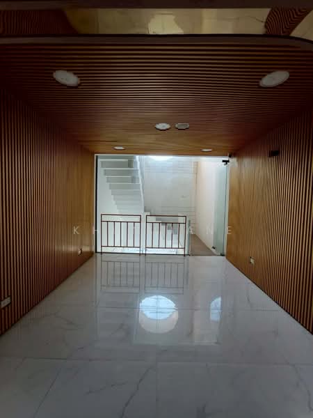 อาคารพาณิชย์ ให้เช่า อยูติดถนนสุขุมวิท 55 (SPSJP221), กรุงเทพ, ทองหล่อ 15, คลองตันเหนือ, วัฒนา, กรุงเทพ, 251 ตร.ม., ตึกแถว-อาคารพาณิชย์ ให้เช่า, โดย Khun Jane, 500206736 - DDproperty.com