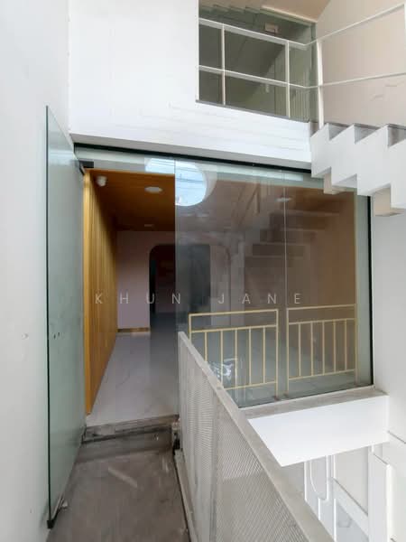 Commercial building for rent, located on Sukhumvit 55. (SPSJP221), Bangkok, ทองหล่อ 15, Khlong Tan Nua, Watthana, Bangkok, , 251 sqm, Shophouse For Rent, by Khun Jane, 500206736 - DDproperty.com