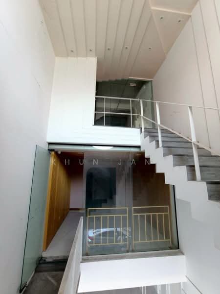 Commercial building for rent, located on Sukhumvit 55. (SPSJP221), Bangkok, ทองหล่อ 15, Khlong Tan Nua, Watthana, Bangkok, , 251 sqm, Shophouse For Rent, by Khun Jane, 500206736 - DDproperty.com