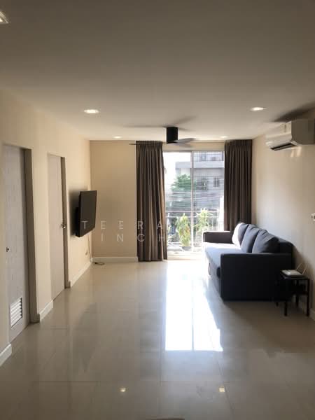 Sathorn Plus By The Garden : สาทร พลัส บาย เดอะ การ์เด้น, กรุงเทพ, 35 ถนนเย็นอากาศ, ช่องนนทรี, ยานนาวา, กรุงเทพ, 77 ตร.ม., คอนโด ขาย, โดย Teeranop Inchan, 500206753 - DDproperty.com