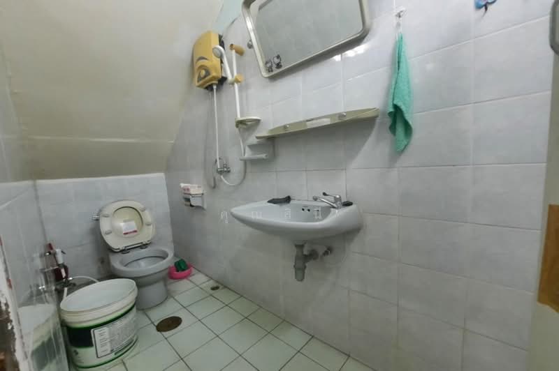 ขายทาวน์เฮาส์ 2 ชั้น เนื้อที่ 16 ตรว. ซอยเพชรเกษม 62/4 ถนนเพชรเกษม ใกล้ตลาดบางแค, Bangkok, ถนนเพชรเกษม, Bang Kae Nua, Bang Khae, Bangkok, 2 Bedrooms, 90 sqm, Townhouse For Sale, by คุณสินี, 500206764 - DDproperty.com