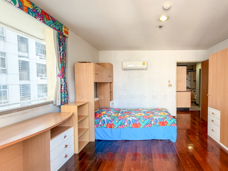 Asoke Place, Bangkok, Asok Montri Rd, Khlongtoei Nua, Watthana, Bangkok, 2 Bedrooms, 81 sqm, Condo For Sale, by Pichamon Boonchit, 500206774 - DDproperty.com