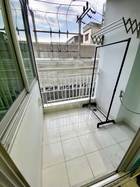 Life @ BTS Tha-Phra, Bangkok, 18 Ratchadaphisek Road, Talat Plu, Thon Buri, Bangkok, 1 Bedroom, 42 sqm, Condo For Sale, by Suchira Teshasamphan, 500206802 - DDproperty.com