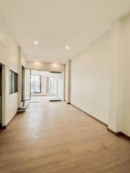 Baan Klang Muang Rama 9 - Ladprao, Bangkok, Soi Ladprao 88, Wang Thonglang, Wang Thonglang, Bangkok, 4 Bedrooms, 260 sqm, Townhouse For Sale, by Khun Jane, 500206822 - DDproperty.com