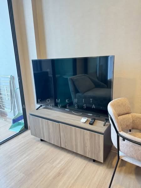 Lloyd Soonvijai-Thonglor, Bangkok, Soi Phetchaburi 47, Phetchaburi Road, Bang Kapi, Huai Khwang, Bangkok, 1 Bedroom, 31 sqm, Condo For Rent, by Komkrit Arunvessased , 500206863 - DDproperty.com