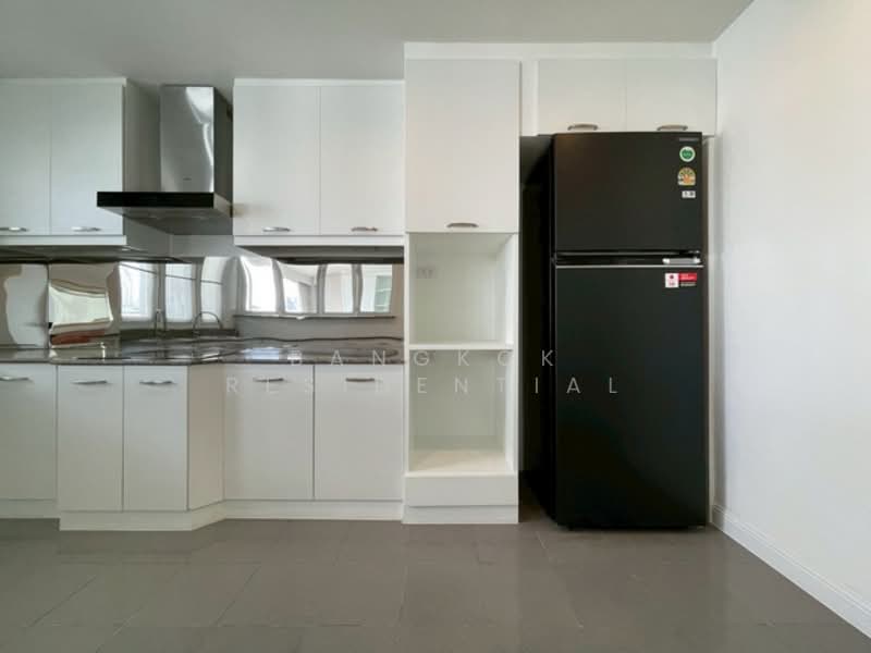 Grand Ville House 2, Bangkok, Soi Sukhumvit 19, Khlongtoei Nua, Watthana, Bangkok, 3 Bedrooms, 253 sqm, Condo For Rent, by Bangkok Residential, 500206865 - DDproperty.com