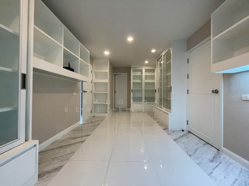 Grand Ville House 2, Bangkok, Soi Sukhumvit 19, Khlongtoei Nua, Watthana, Bangkok, 3 Bedrooms, 253 sqm, Condo For Rent, by Bangkok Residential, 500206865 - DDproperty.com