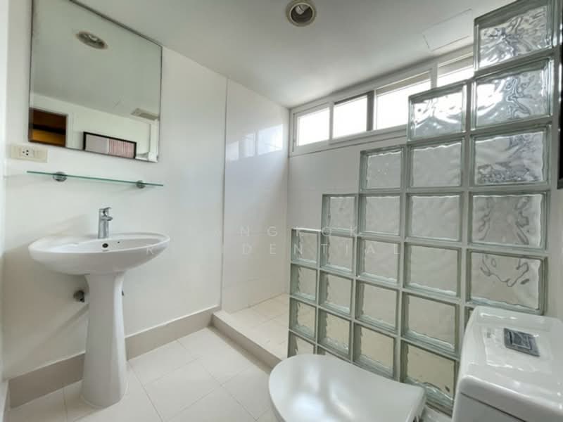 Grand Ville House 2, Bangkok, Soi Sukhumvit 19, Khlongtoei Nua, Watthana, Bangkok, 3 Bedrooms, 253 sqm, Condo For Rent, by Bangkok Residential, 500206865 - DDproperty.com