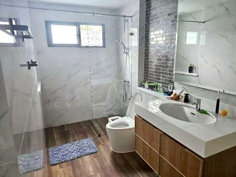 Baan Pattaya 6, Chon Buri (Pattaya), Huai Yai, Bang Lamung (Pattaya), Chon Buri (Pattaya), 4 Bedrooms, 1,200 sqm, Villa For Rent, by Arthittaya Chochorkaew, 500206939 - DDproperty.com