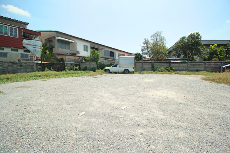 ที่ดินใกล้เพชรเกษม 81 ถ.เลียบคลองฝั่งเหนือ ซ.20/2 แขวงหนองแขม เขตหนองแขม จ.กรุงเทพมหานคร 10160, Bangkok, Nong Kham, Nong Khaem, Bangkok, , 400 sqm, Land For Sale, by คุณปุณยวีร์ ภู่ทอง (อ้อ), 500206953 - DDproperty.com