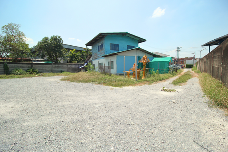 ที่ดินใกล้เพชรเกษม 81 ถ.เลียบคลองฝั่งเหนือ ซ.20/2 แขวงหนองแขม เขตหนองแขม จ.กรุงเทพมหานคร 10160, กรุงเทพ, หนองแขม, หนองแขม, กรุงเทพ, 400 ตร.ม., ที่ดิน ขาย, โดย คุณปุณยวีร์ ภู่ทอง (อ้อ), 500206953 - DDproperty.com