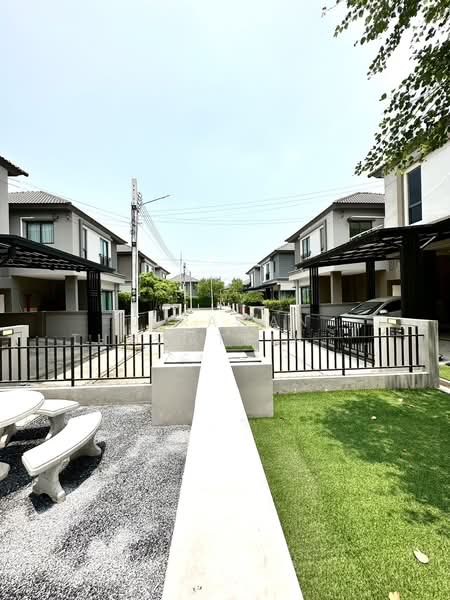 Venue Tiwanon-Rangsit, Pathum Thani, Bang Kadi, Muang Pathum Thani, Pathum Thani, 3 Bedrooms, 167 sqm, Single Detached House For Sale, by Jirawan Thawatkiattisak (Eve), 500206963 - DDproperty.com