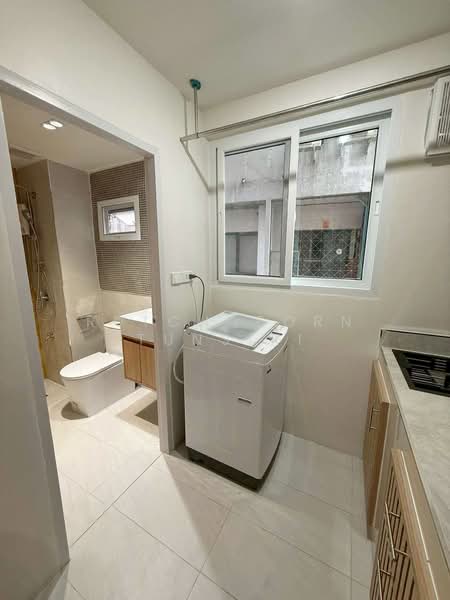 SR Complex, Chiang Mai, Nong Pa Krang, Muang Chiang Mai, Chiang Mai, 1 Bedroom, 28 sqm, Condo For Rent, by Rutchaporn Tunsiri, 500206965 - DDproperty.com