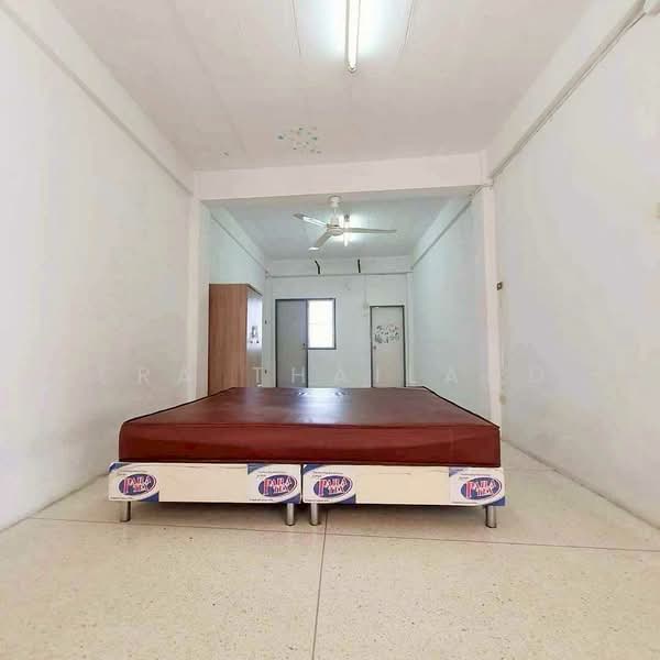 อพาร์ทเม้นท์ทำเลทอง ตรงข้าม รพ.สระบุรี, สระบุรี, ปากเพรียว, เมืองสระบุรี, สระบุรี, 168 ตร.ม., ตึกแถว-อาคารพาณิชย์ ขาย, โดย ERA Thailand, 500206973 - DDproperty.com