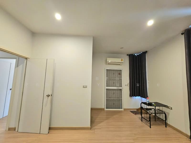 หมู่บ้านดิเอสเตท บายพาส-ศุขประยูร, Chon Buri (Pattaya), Na Pa, Muang Chon Buri, Chon Buri (Pattaya), 3 Bedrooms, 100 sqm, Townhouse For Sale, by The Best Property แก้มยุ้ย, 500206978 - DDproperty.com