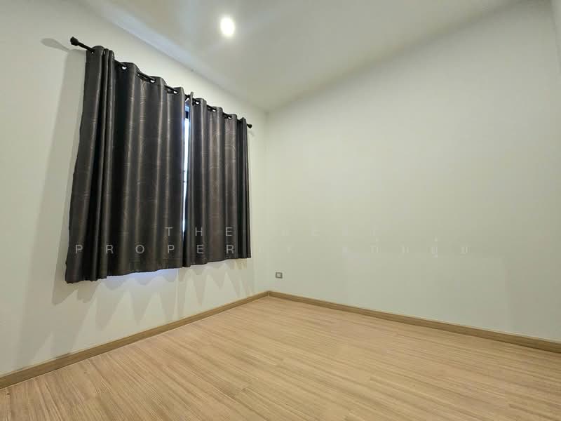 หมู่บ้านดิเอสเตท บายพาส-ศุขประยูร, Chon Buri (Pattaya), Na Pa, Muang Chon Buri, Chon Buri (Pattaya), 3 Bedrooms, 100 sqm, Townhouse For Sale, by The Best Property แก้มยุ้ย, 500206978 - DDproperty.com