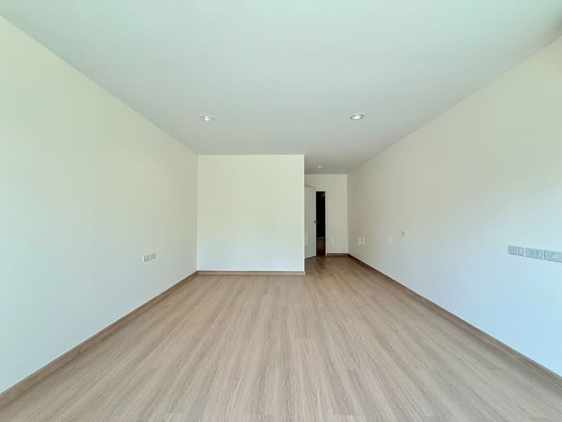 หมู่บ้านนาวิน (Nawin Village), Bangkok, Chong Nonsi, Yan Nawa, Bangkok, 4 Bedrooms, 334 sqm, Townhouse For Rent, by ณภัทร พรสิริเมธากุล, 500206989 - DDproperty.com