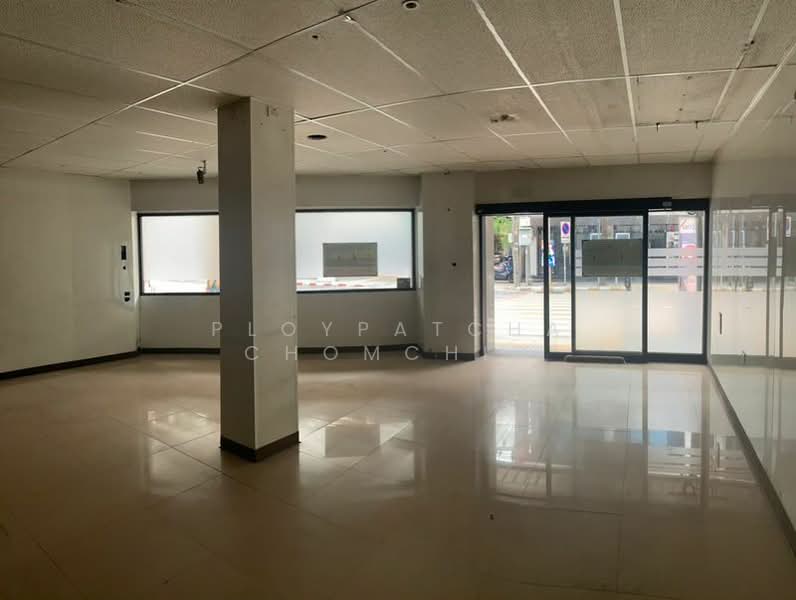 Corner of Soi Charoen Krung 34, กรุงเทพ, บางรัก, บางรัก, กรุงเทพ, 85 ตร.ม., พื้นที่ขายของ ให้เช่า, โดย Ploypatcha Chomchid, 500206997 - DDproperty.com