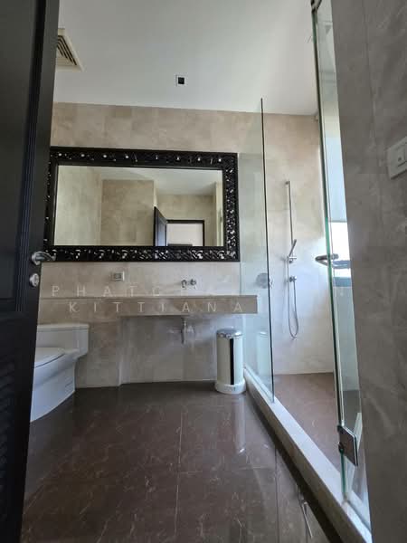 Le Raffine Sukhumvit 39, Bangkok, Soi Sukhumvit 39, Khlong Tan Nua, Watthana, Bangkok, 4 Bedrooms, 480 sqm, Condo For Rent, by Phatcharanan Kittiananchat, 500206998 - DDproperty.com