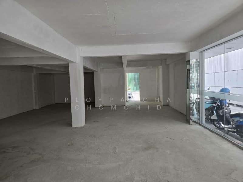 THE RANDERY BURAH MAKAN COMPANY LIMITED, Bangkok, Suriyawong, Bang Rak, Bangkok, , 338 sqm, Shophouse For Rent, by Ploypatcha Chomchid, 500207019 - DDproperty.com