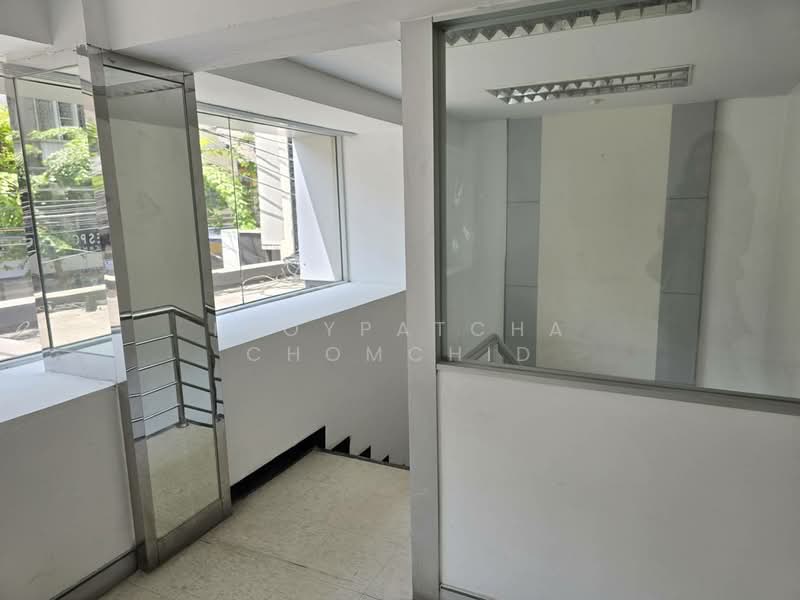 THE RANDERY BURAH MAKAN COMPANY LIMITED, กรุงเทพ, สุริยวงศ์, บางรัก, กรุงเทพ, 338 ตร.ม., ตึกแถว-อาคารพาณิชย์ ให้เช่า, โดย Ploypatcha Chomchid, 500207019 - DDproperty.com