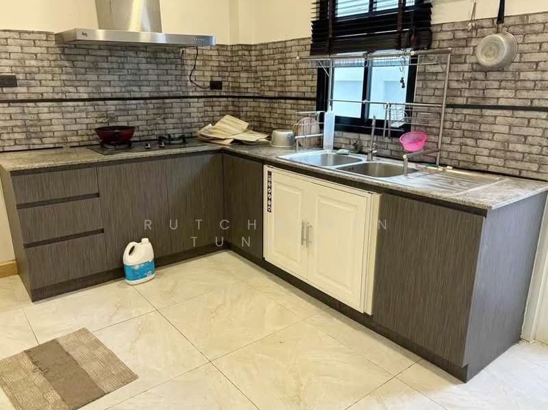 บ้านให้เช่า – ใกล้โลตัสหางดง เพียง 5 นาที ค่าเช่า 25,000 บาท / เดือน รหัสทรัพย์ : No.9H1027, เชียงใหม่, ป่าแดด, เมืองเชียงใหม่, เชียงใหม่, 150 ตร.ม., บ้านเดี่ยว ให้เช่า, โดย Rutchaporn Tunsiri, 500207020 - DDproperty.com