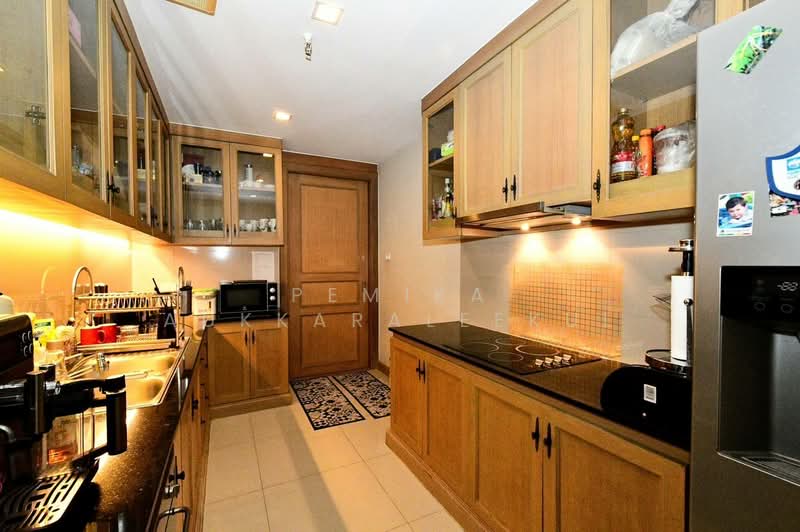 Sathorn Gardens, Bangkok, 39 South Sathorn Road, Thung Maha Mek, Sathon, Bangkok, 3 Bedrooms, 230 sqm, Condo For Sale, by Pemika Aukkaraleekul, 500207026 - DDproperty.com