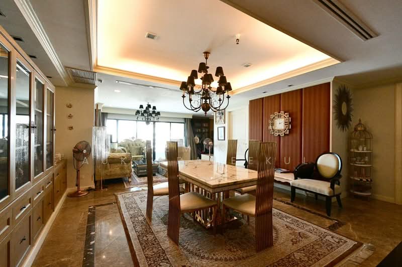 Sathorn Gardens, Bangkok, 39 South Sathorn Road, Thung Maha Mek, Sathon, Bangkok, 3 Bedrooms, 230 sqm, Condo For Sale, by Pemika Aukkaraleekul, 500207026 - DDproperty.com