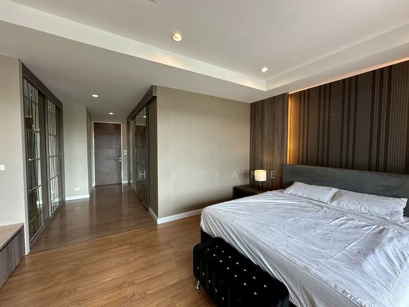 Bless Town Sukhumvit 50, Bangkok, Sukhumvit 50 Road, Phra Kanong, Khlong Toei, Bangkok, 3 Bedrooms, 300 sqm, Townhouse For Rent, by Khun Jane, 500207029 - DDproperty.com