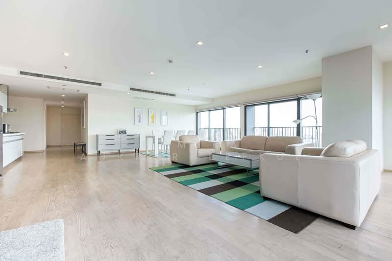 Noble Remix, Bangkok, 772 Soi Sukhumvit 36, Sukhumvit Road, Khong Tan, Khlong Toei, Bangkok, 3 Bedrooms, 274 sqm, Condo For Sale, by Pemika Aukkaraleekul, 500207031 - DDproperty.com
