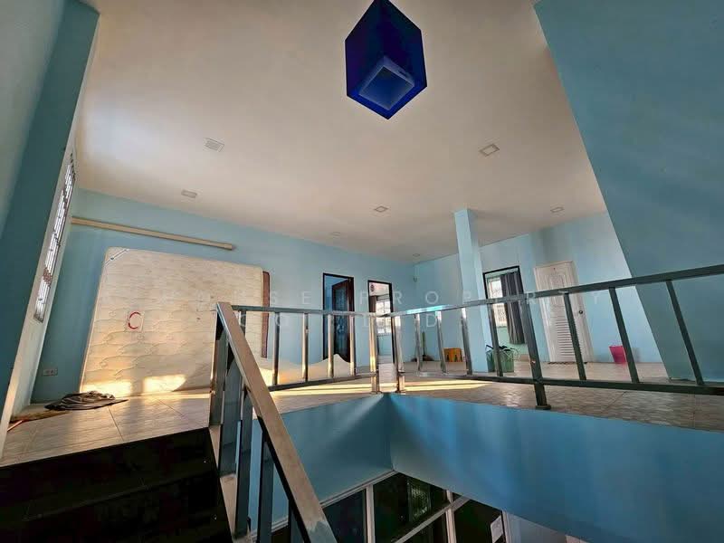 Warehouse for rent in Ban Bueng, Chonburi. Good price, suitable for storing goods., Chon Buri (Pattaya), Ban Bung, Ban Bung, Chon Buri (Pattaya), , 1,100 sqm, Warehouse/Factory For Rent, by A House Property Co.,Ltd., 500207036 - DDproperty.com