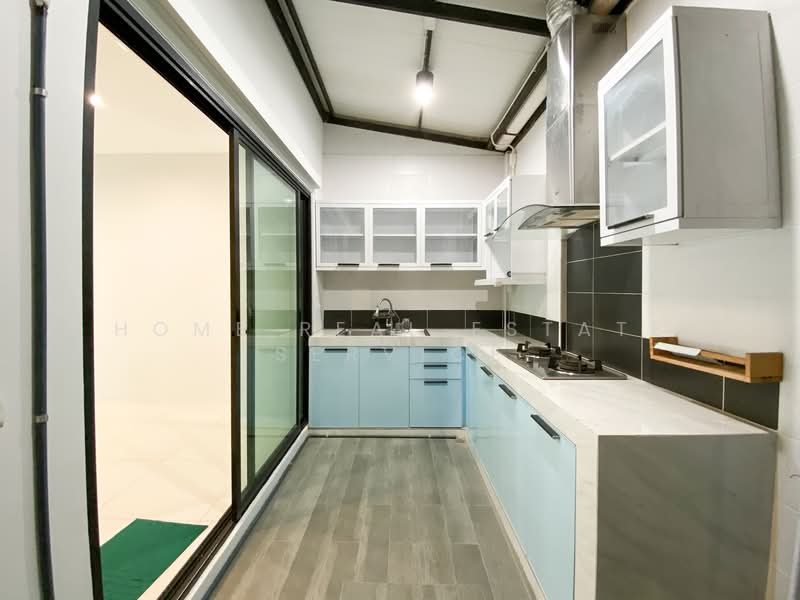 Cher Wongwaen-Sathorn, Bangkok, Soi 001 Kanchanaphisek 10, Kanchanaphisek Road, Bang Khae, Bang Khae, Bangkok, 3 Bedrooms, 170 sqm, Townhouse For Sale, by HOME Real Estate Service, 500207040 - DDproperty.com